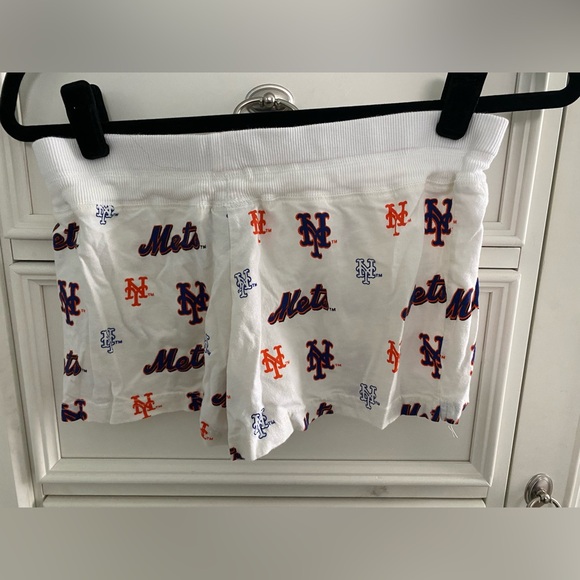 Concepts Sport MLB NY Mets Women’s Shorts Size S White w Blue & Orange Lettering - Picture 2 of 7